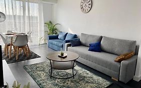 Grand F2 de 47m² au 15ème étage dans une résidence très calme